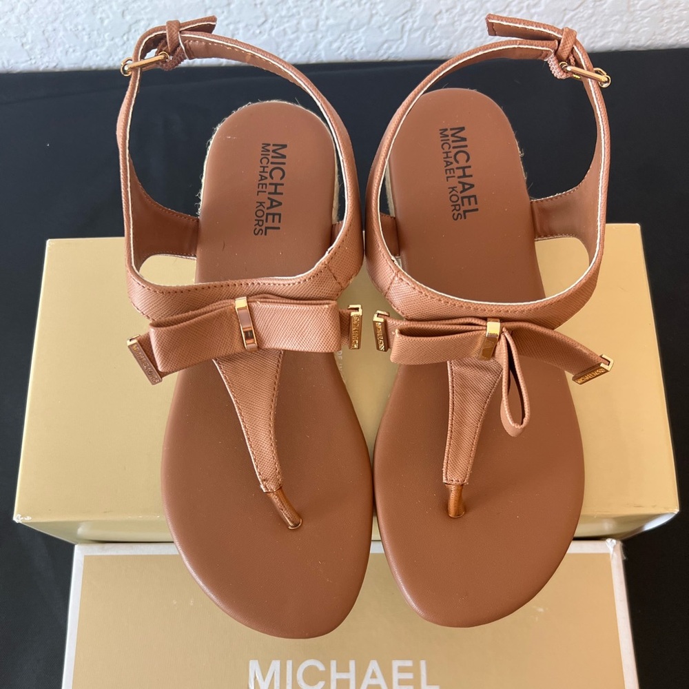 MICHAEL KORS KIDS Girl's Perry Bow-Embellished Sandal - Picture 1 of 5
